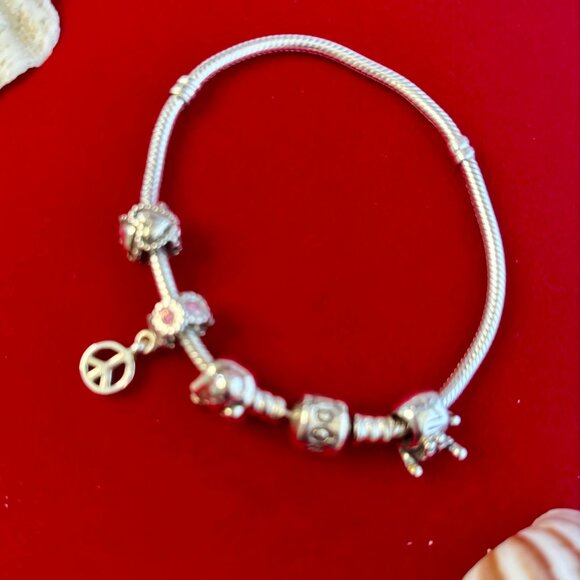 Pandora pre-own sterling silver charm bracelet - Picture 5 of 5